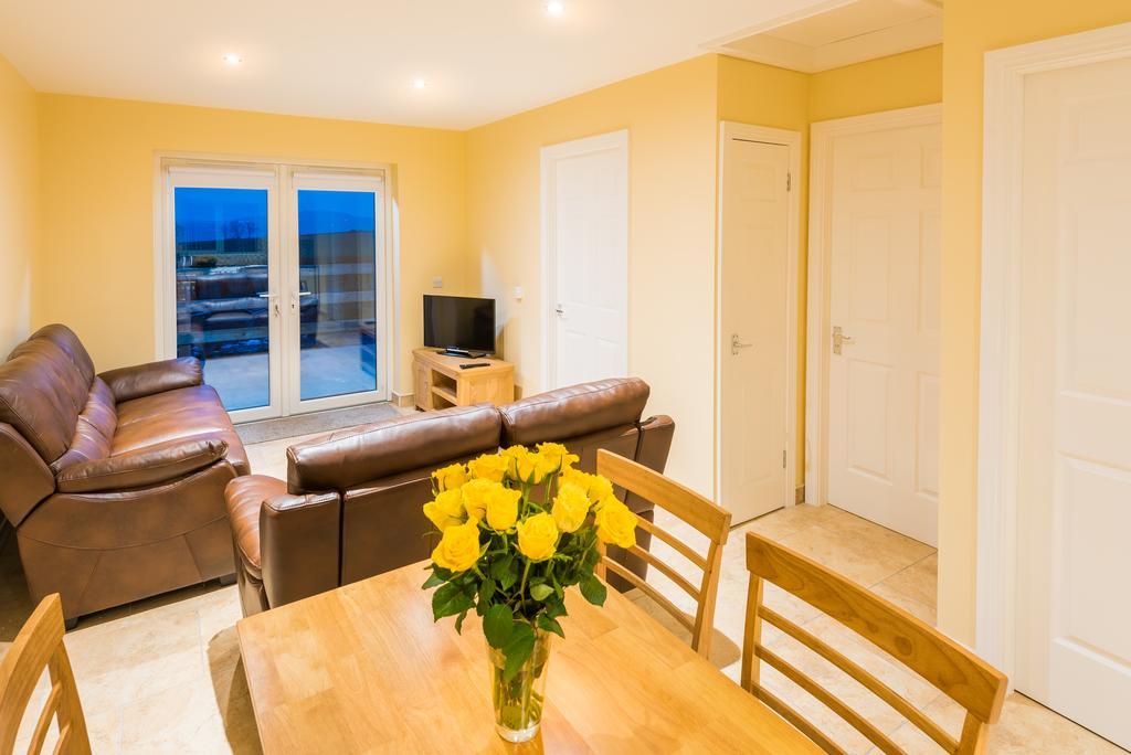 Elagh Cottages ロンドンデリー エクステリア 写真